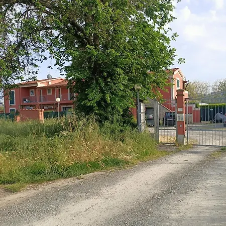 Il Casale Rosso Lägenhet *